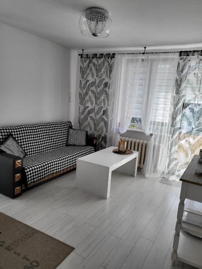 Apartament Zorzy Przy Instytucie Kardiologii Anin Warschau Buitenkant foto